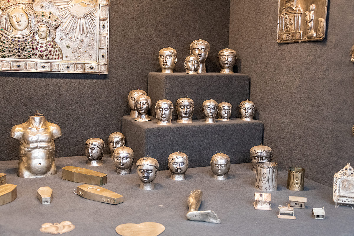 Il Museo degli ExVoto Santuario della Madonna dell'Arco